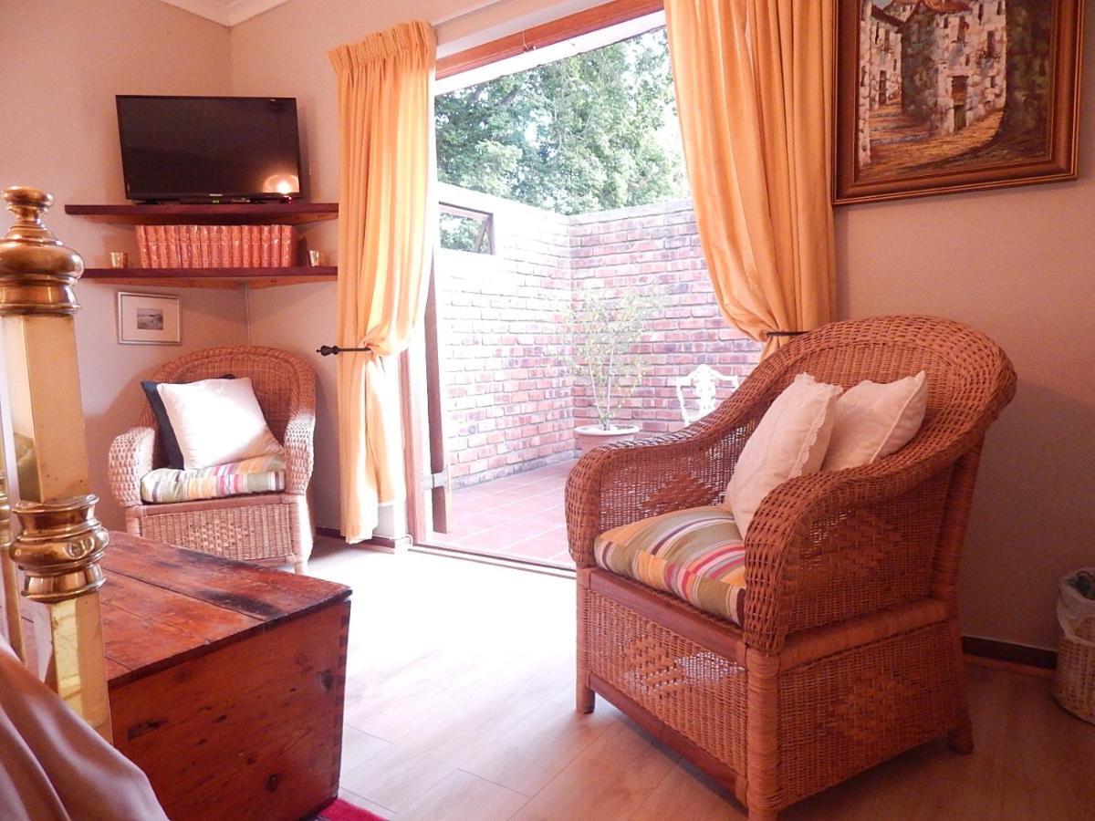 Swellendam Overnight Accommodation Bagian luar foto