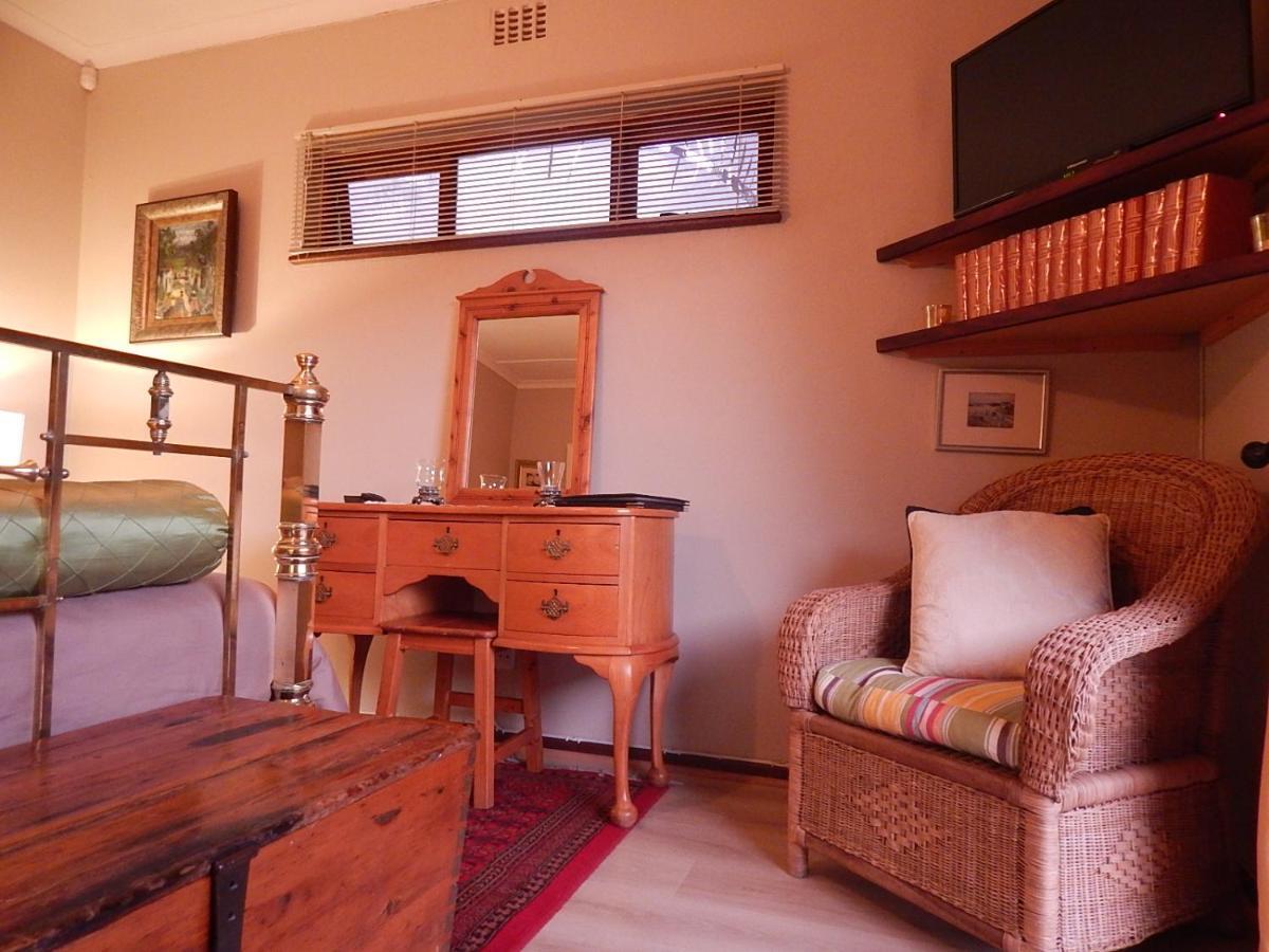 Swellendam Overnight Accommodation Bagian luar foto