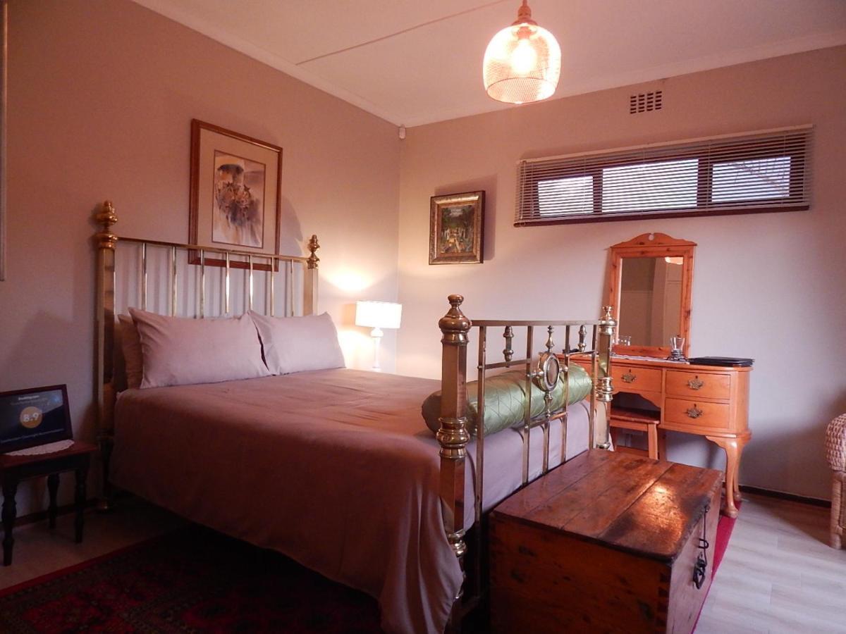 Swellendam Overnight Accommodation Bagian luar foto