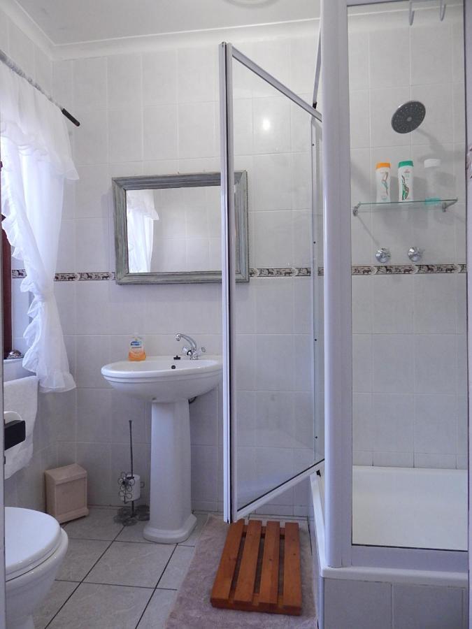 Swellendam Overnight Accommodation Bagian luar foto