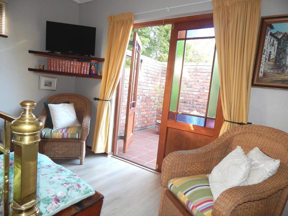Swellendam Overnight Accommodation Bagian luar foto